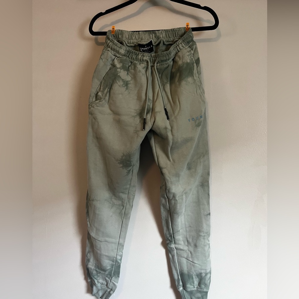 YoungLA sweats